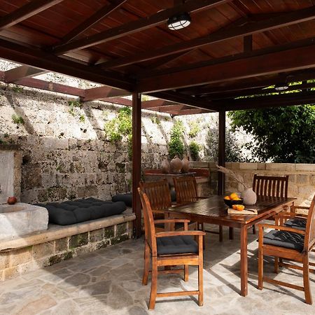 Villa Fluvian Rhodes City ภายนอก รูปภาพ