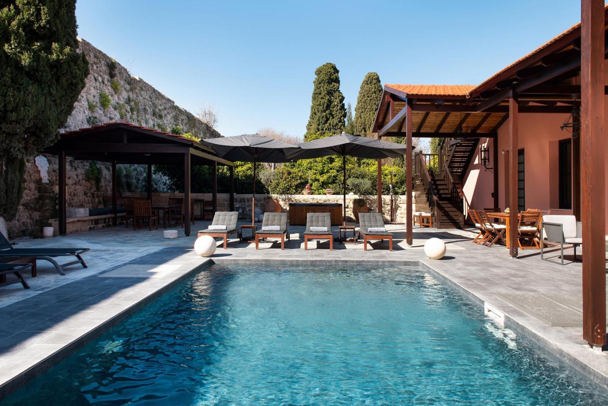 Villa Fluvian Rhodes City ภายนอก รูปภาพ
